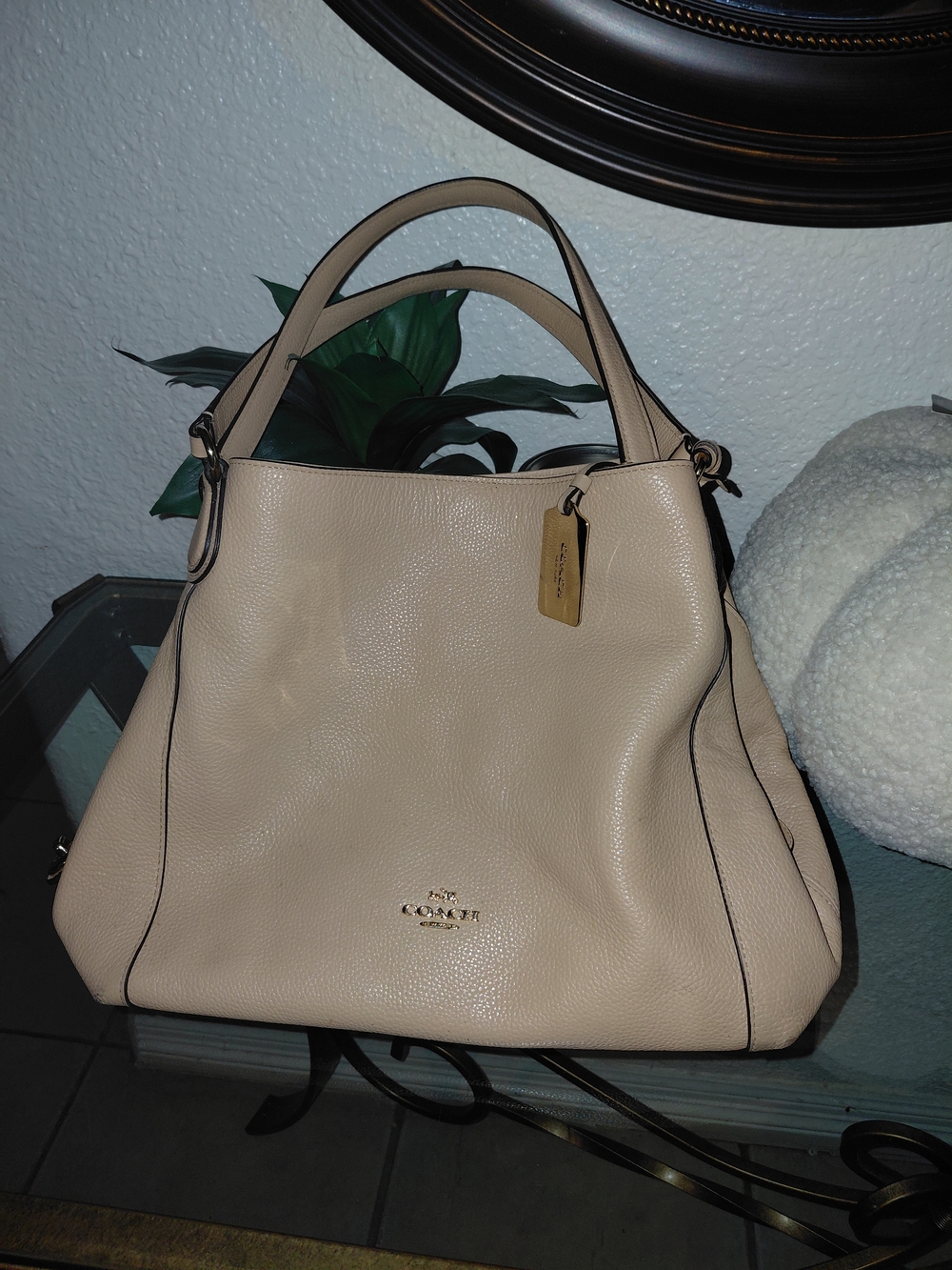 listing-status-banner